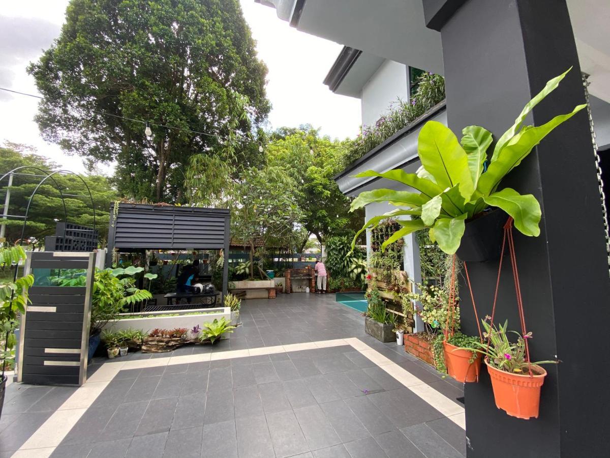 Oneriimba Private Pool & Garden Residence Johor Bahru Exterior foto